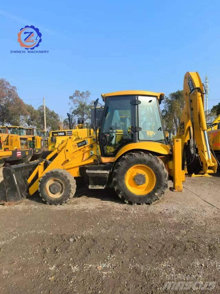 JCB 3 CX لوادر ذات جرافات عكسية