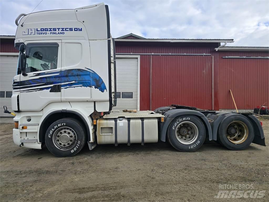Scania R560 وحدات الجر