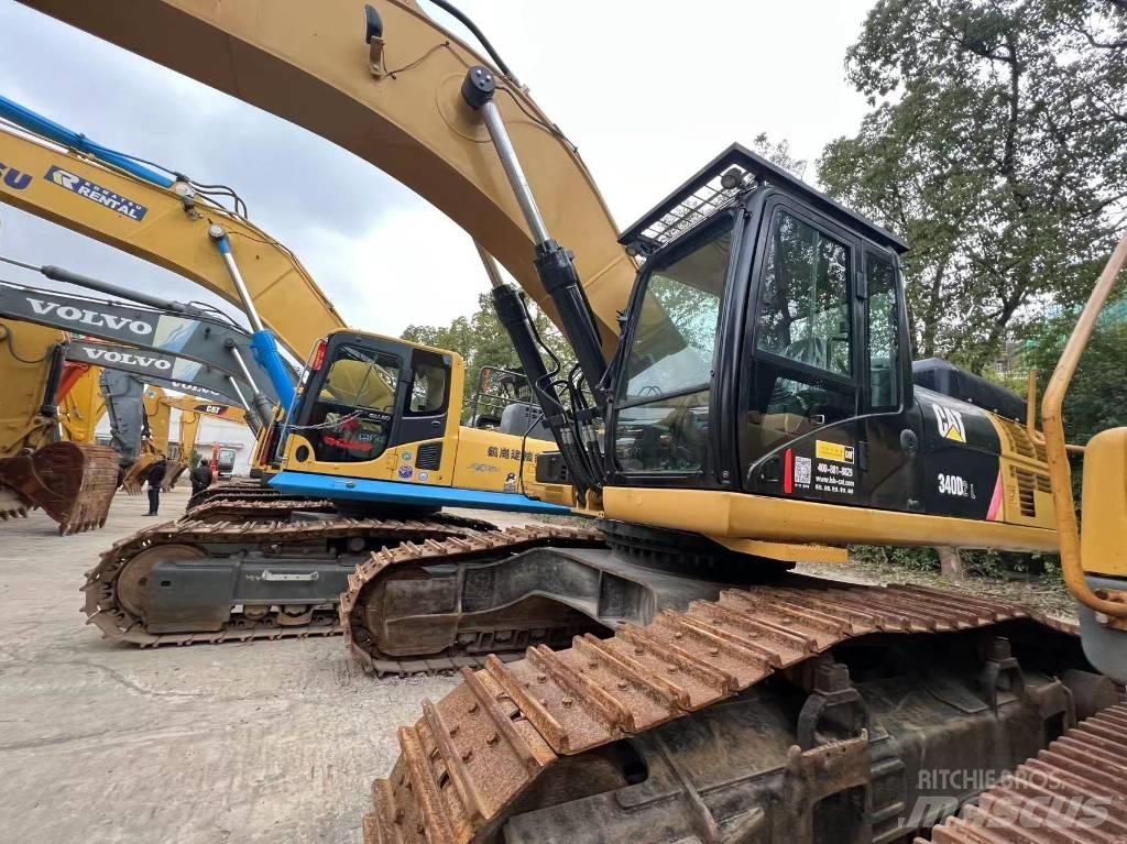 CAT 340 D L حفارات زحافة