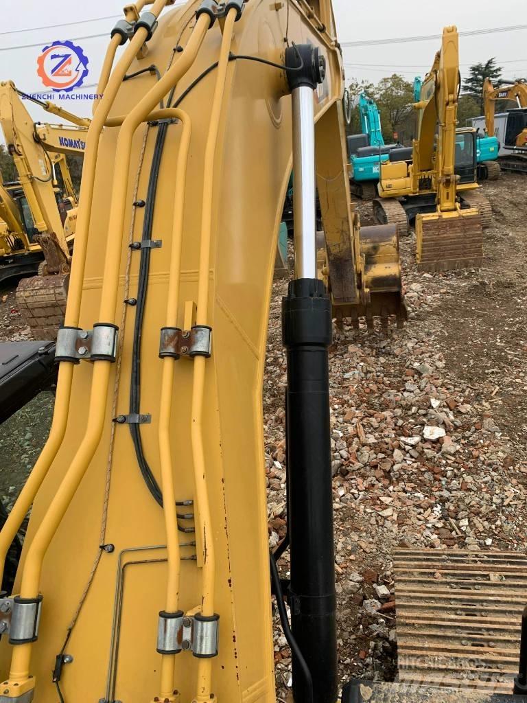 CAT 349 E حفارات زحافة