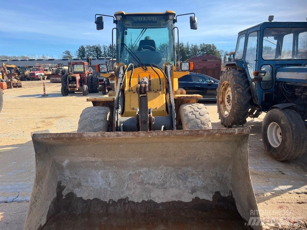 Volvo L 30 G لوادر بعجل