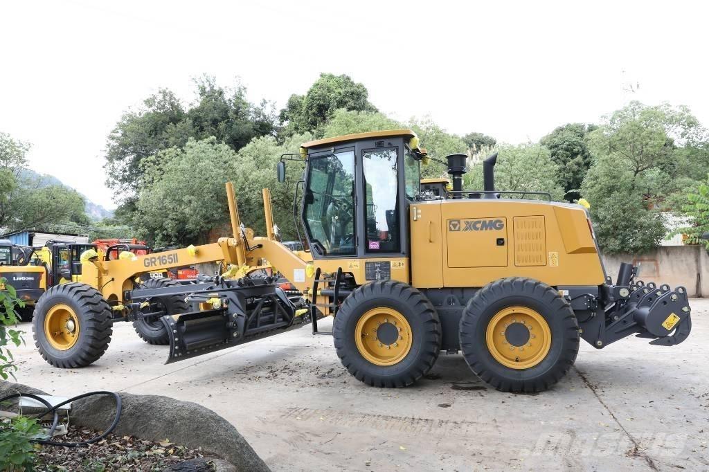 XCMG GR 165 معدات تمهيد الطرق