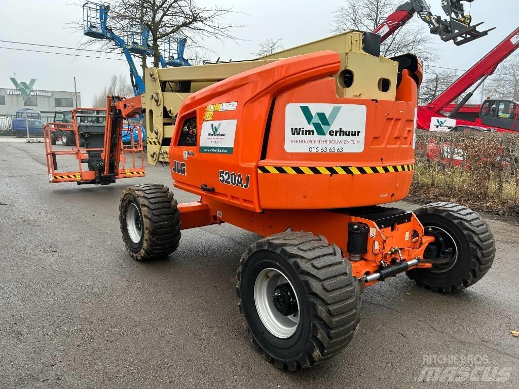 JLG 520 AJ رافعات سلة مفصلية