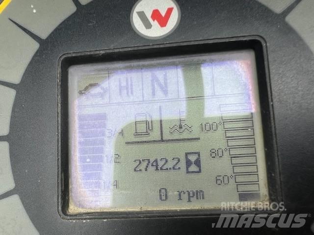 Wacker Neuson DW 90 ساحبات مفصلية