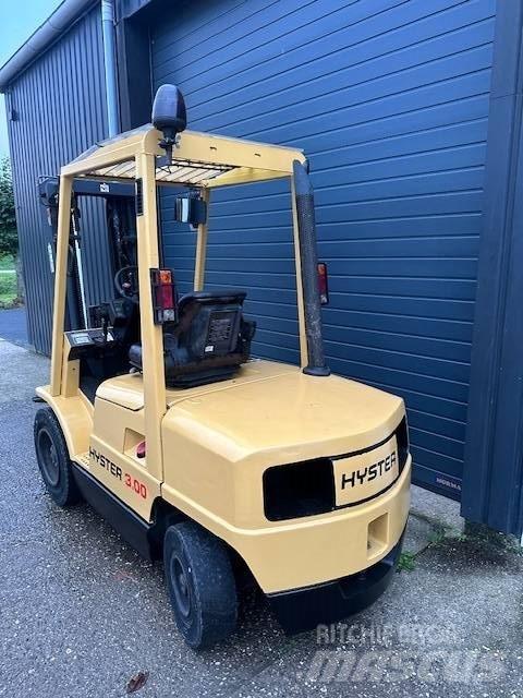 Hyster 3.00 XM شاحنات الديزل