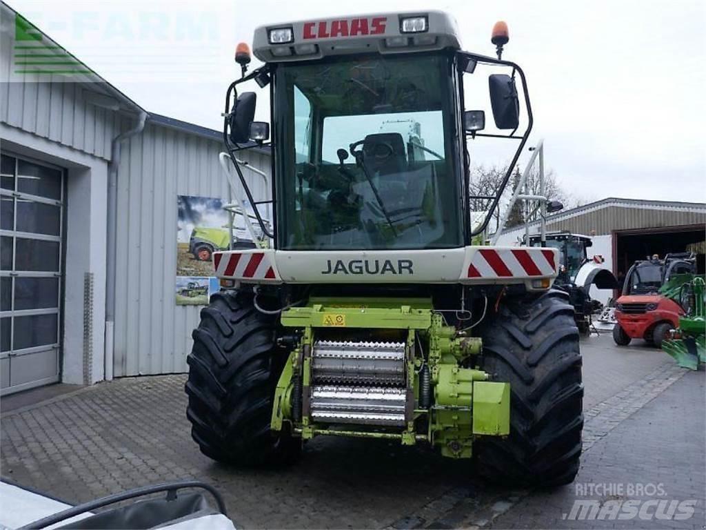 CLAAS jaguar 870 علافات ذاتية الدفع