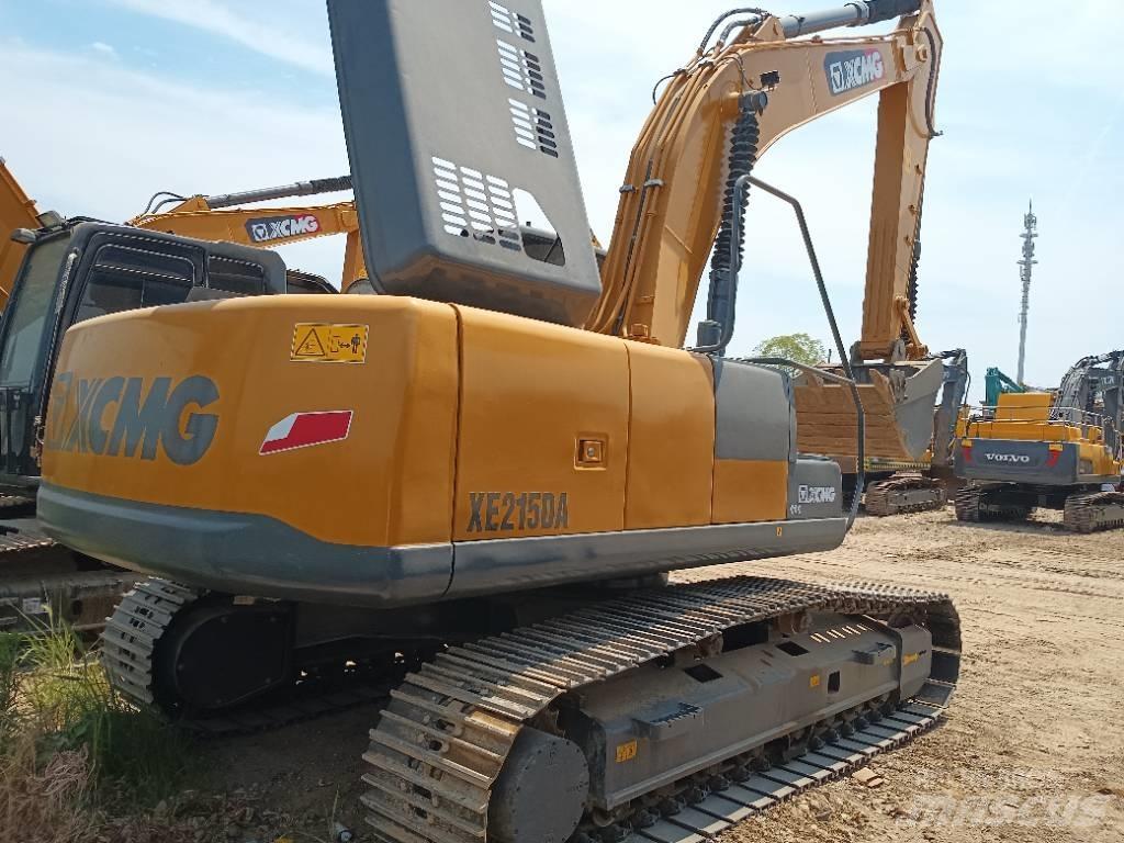 XCMG XE 215 DA حفارات زحافة