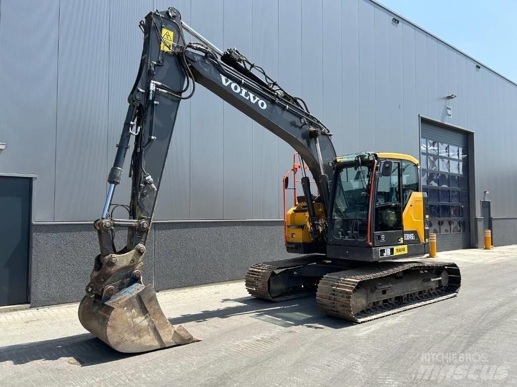 Volvo ECR 145 El حفارات زحافة