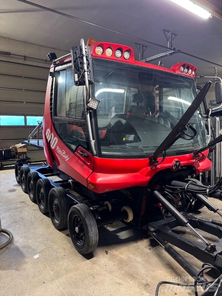  PistonBully PB600 كاسحات جليد