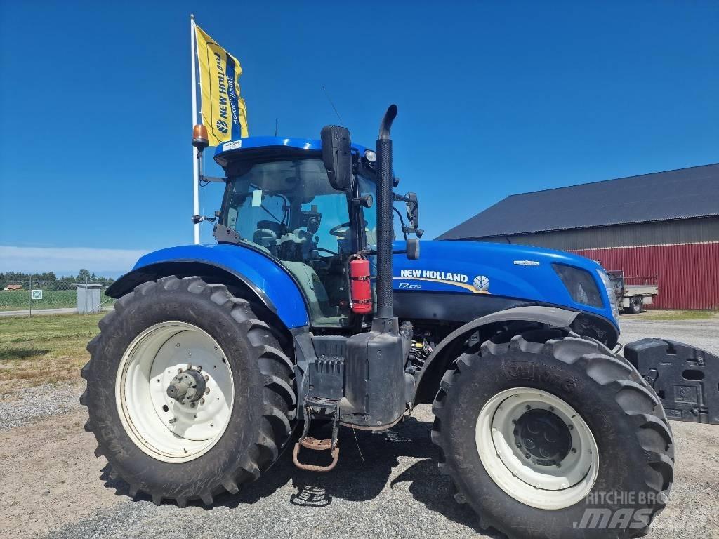 New Holland T7.270 الجرارات