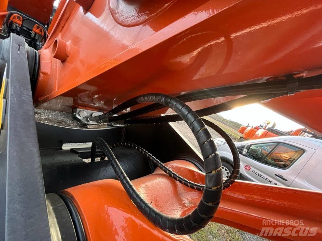Hitachi ZX 350 LC 7 حفارات زحافة