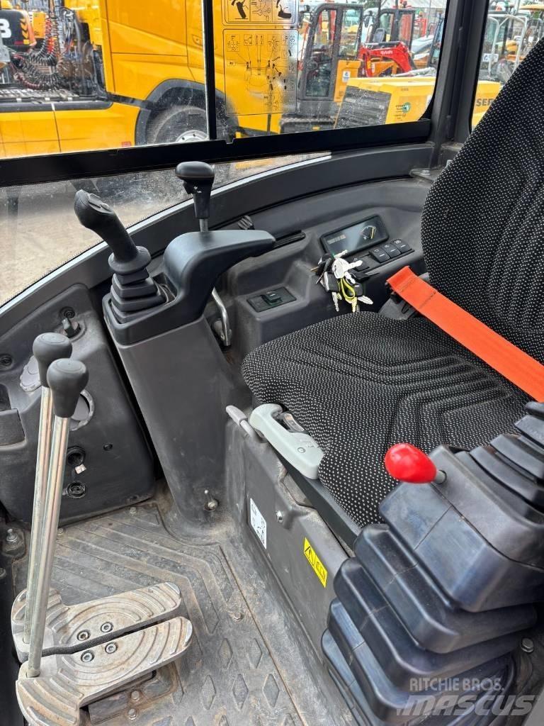 Volvo ECR 25 D حفارات صغيرة أقل من 7 طن (حفارات صغيرة)