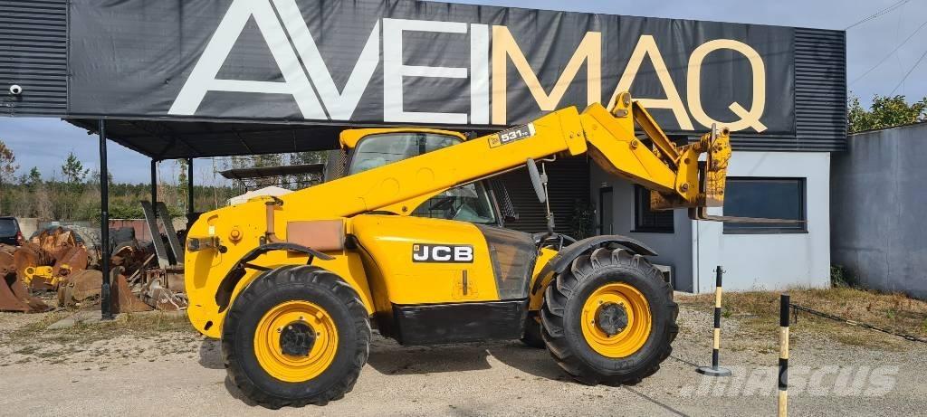 JCB 531-70 مناولات متداخلة
