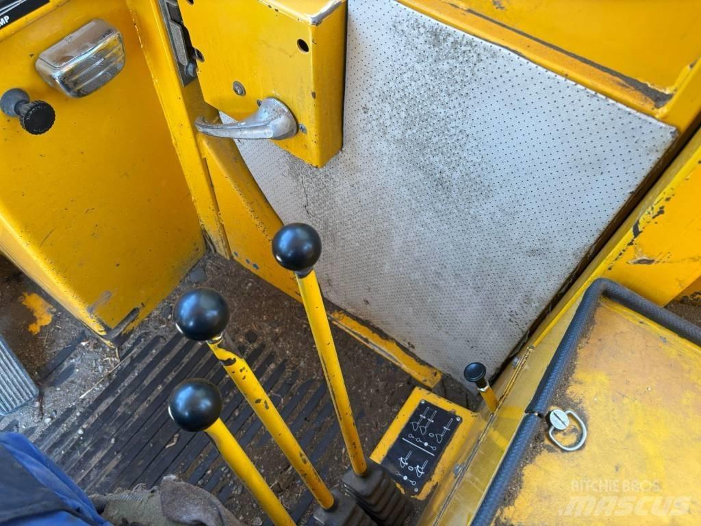 Volvo BM 4300 لوادر بعجل