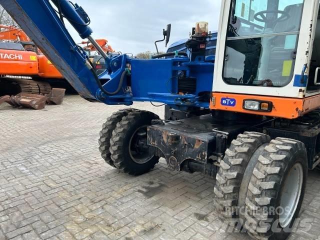 Terex TW 85 حفارات بعجل