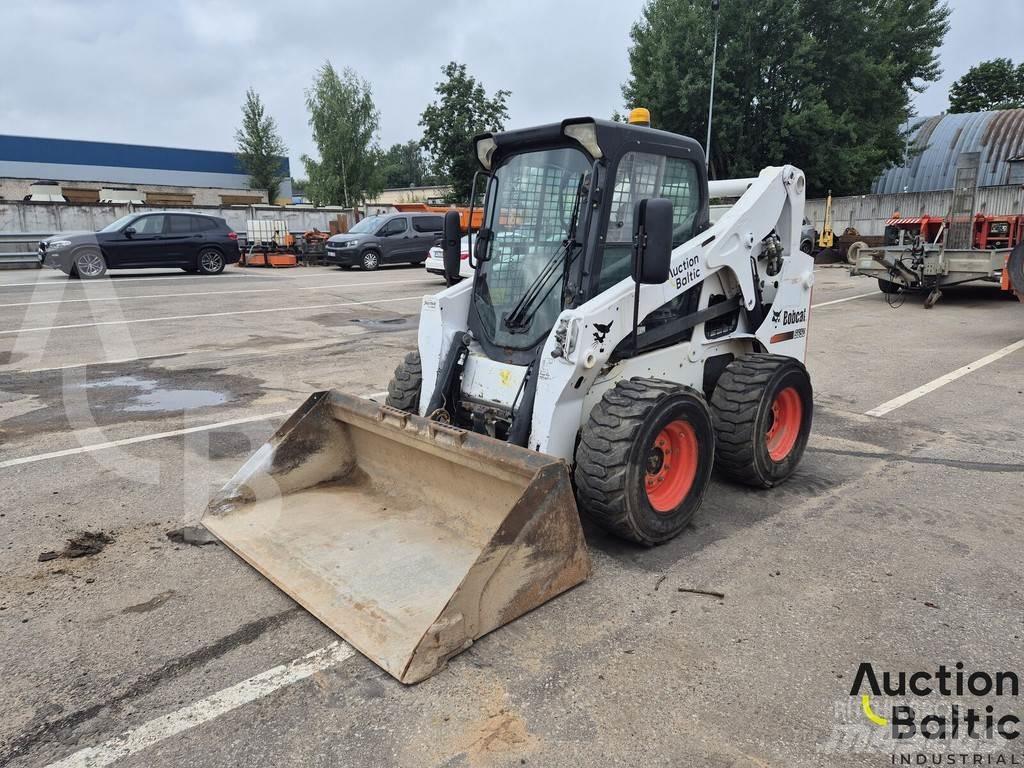 Bobcat S 650 لوادر انزلاقية التوجيه