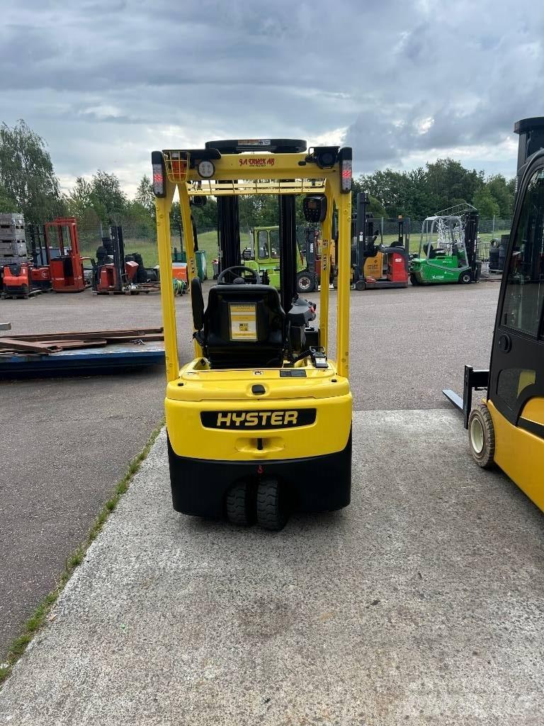Hyster J1.5 XNT  1,5t شاحنات ذات رافعات شوكية تعمل بالكهرباء
