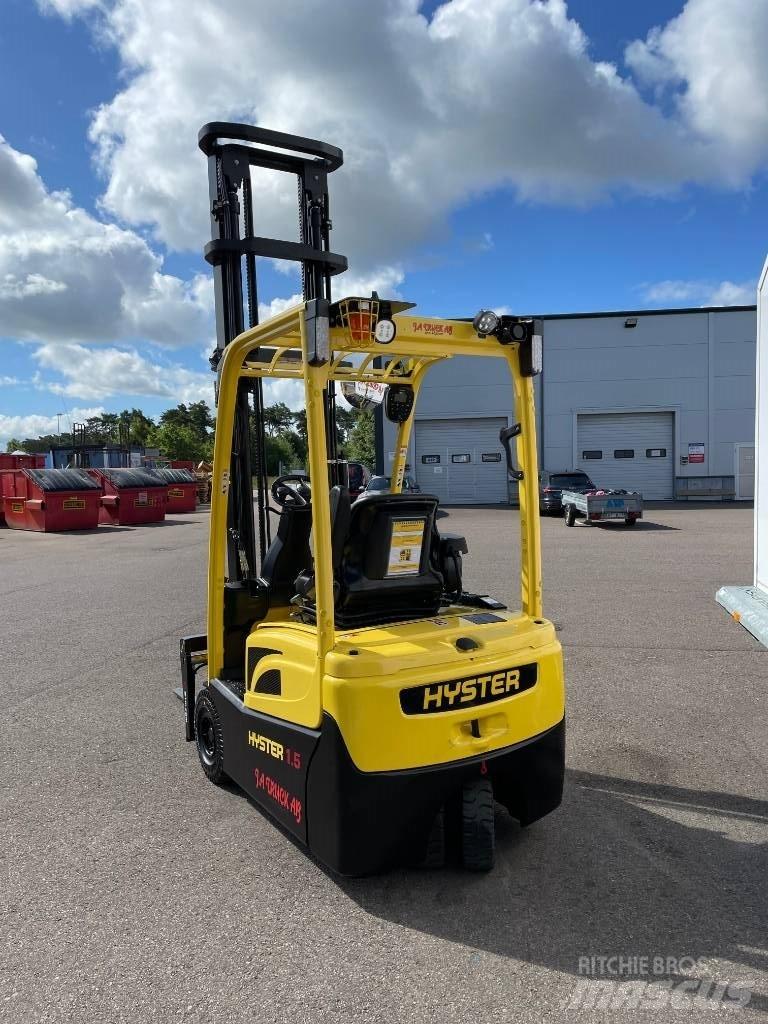 Hyster J1.5 XNT  1,5t شاحنات ذات رافعات شوكية تعمل بالكهرباء