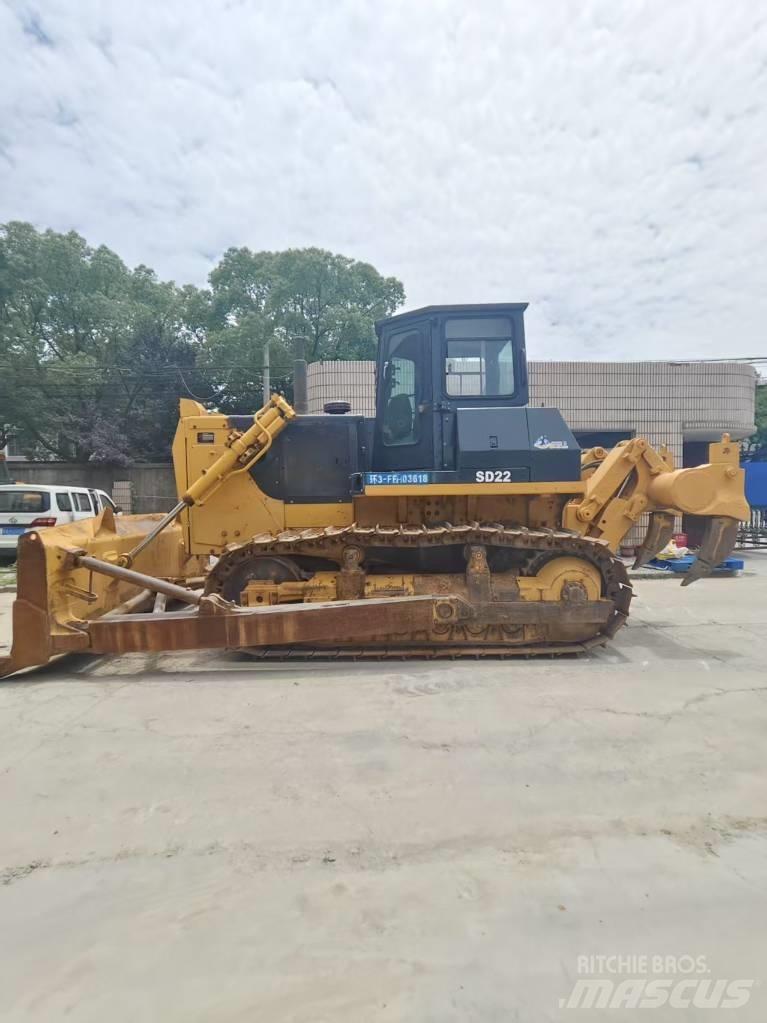 Shantui SD 22 بلدوزرات مجنزرة