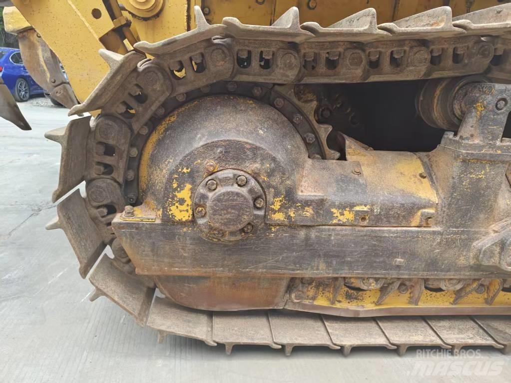 Shantui SD 22 بلدوزرات مجنزرة