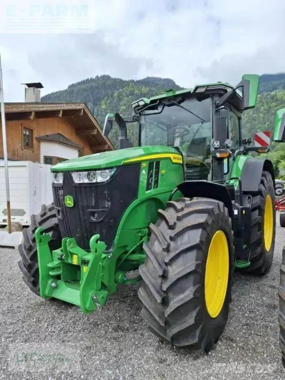 John Deere 7r 330 الجرارات