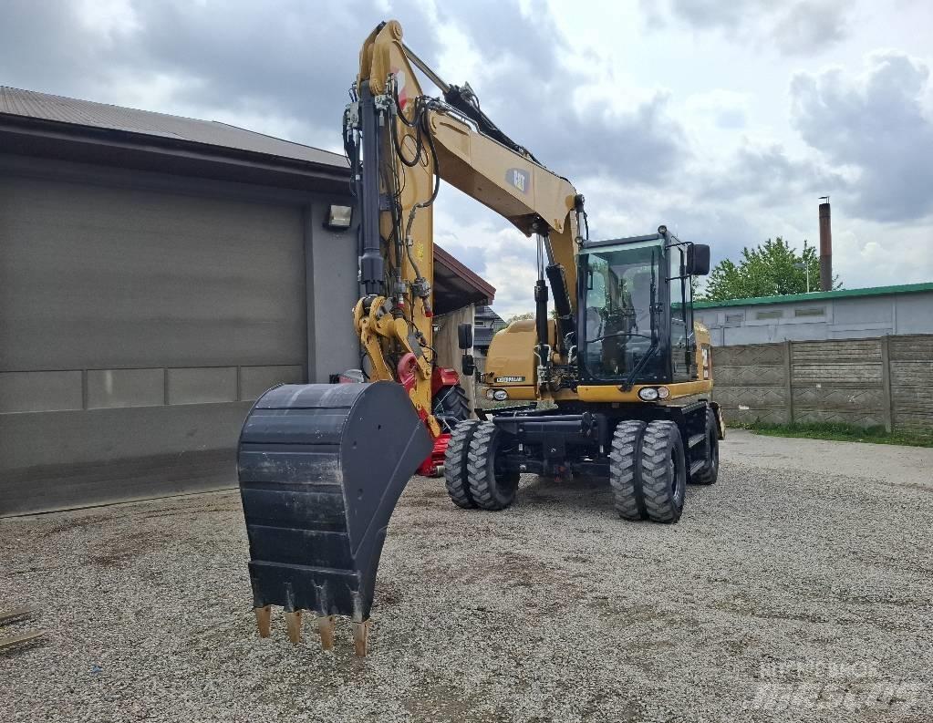 CAT 313 D حفارات بعجل