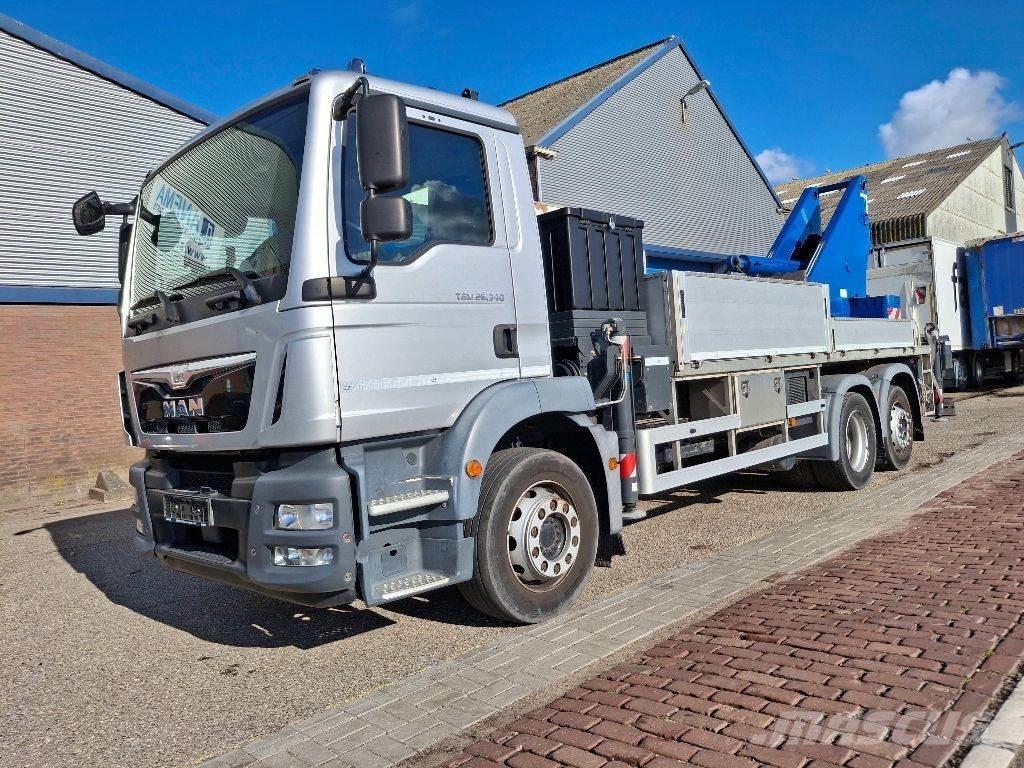 MAN TGM 26.340 6x2 شاحنات ذات هيكل صندوقي