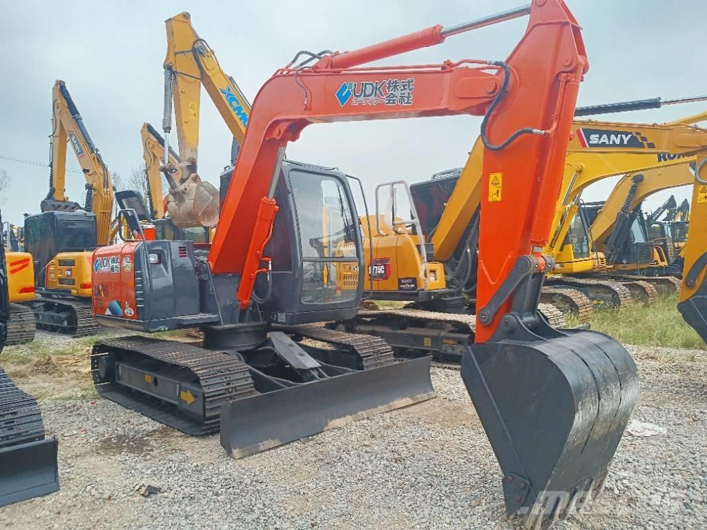 Hitachi ZX 70 حفارات وسط 7 طن - 12 طن