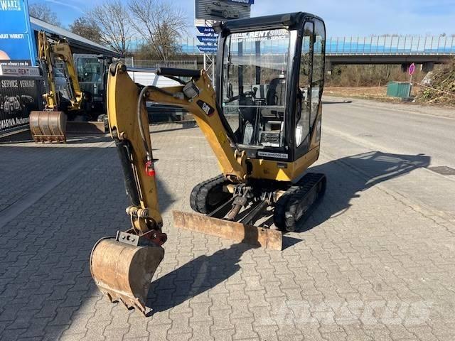 CAT 301.4 C حفارات صغيرة أقل من 7 طن (حفارات صغيرة)