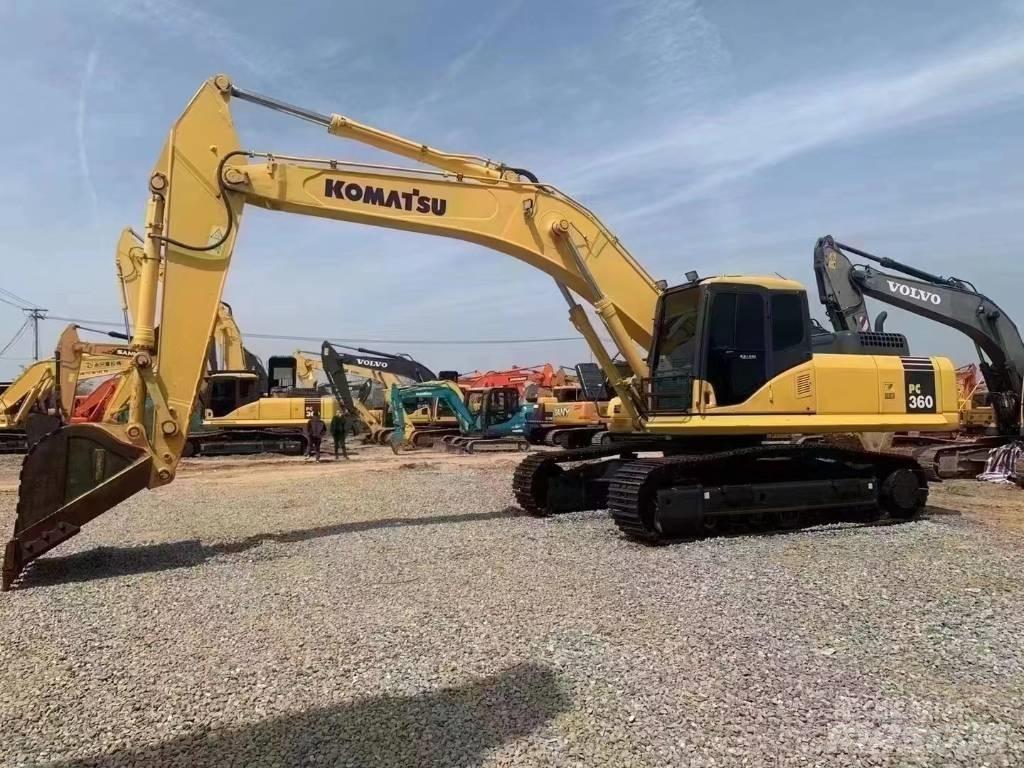 Komatsu pc360 حفارات زحافة
