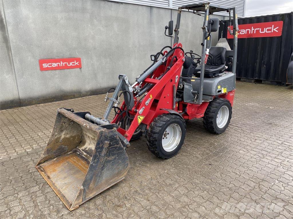 Weidemann 1140 لوادر متعددة الأغراض