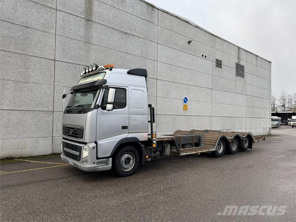 Volvo FH500 8x4 شاحنات بمقصورة وهيكل