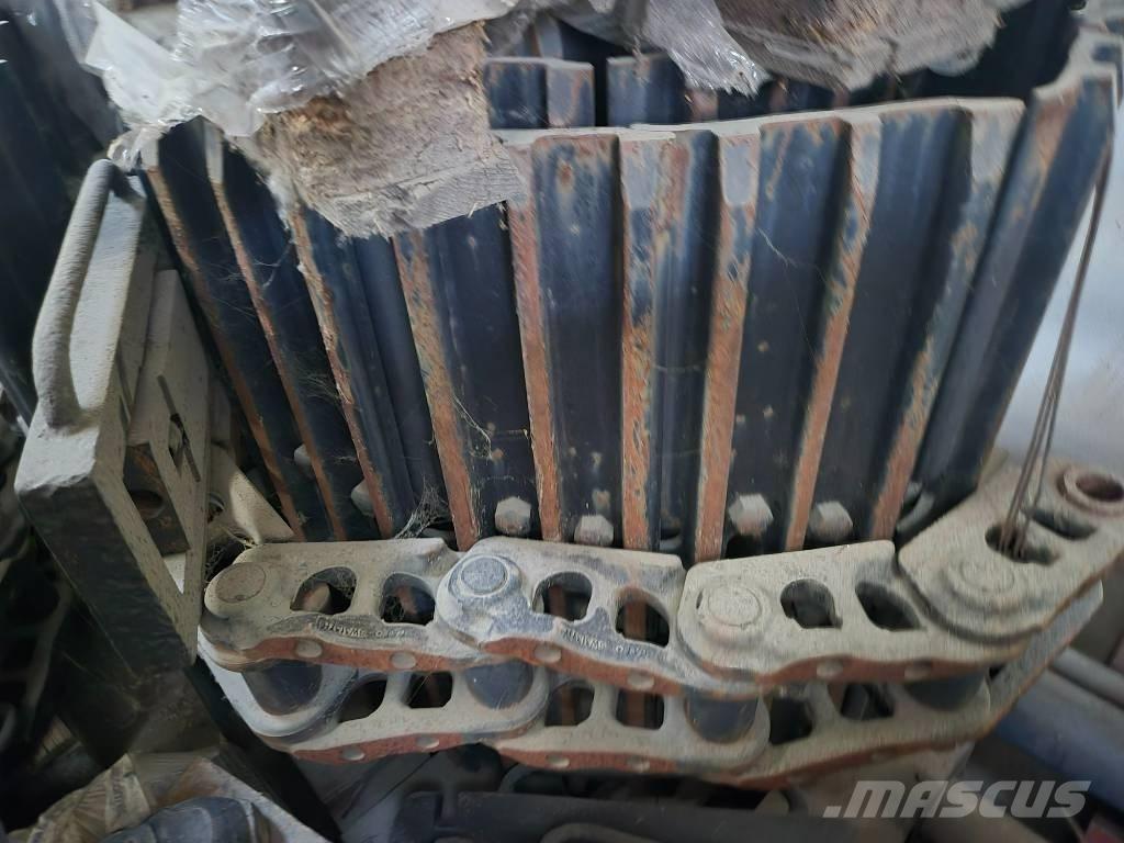 CAT 900 F المسارات والسلاسل والهيكل السفلي