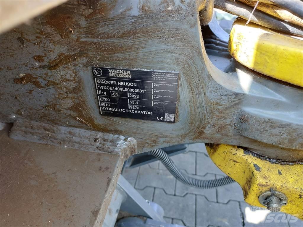 Wacker Neuson ET90 حفارات زحافة
