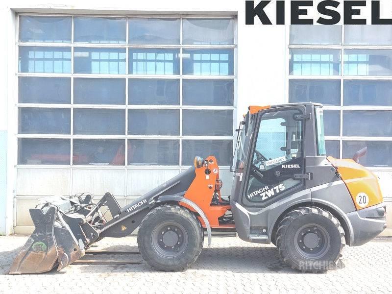 Hitachi ZW 75-6 لوادر انزلاقية التوجيه