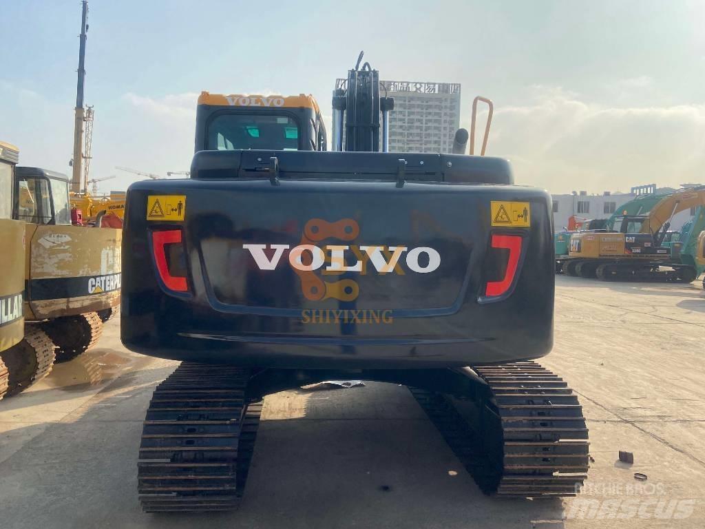 Volvo EC 140 حفارات زحافة