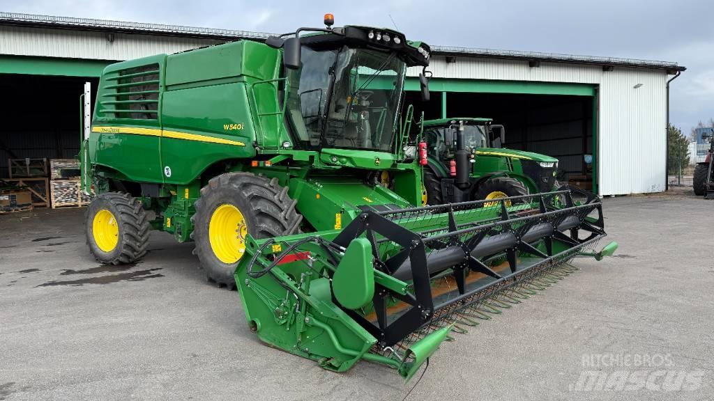 John Deere W 540 حصادات