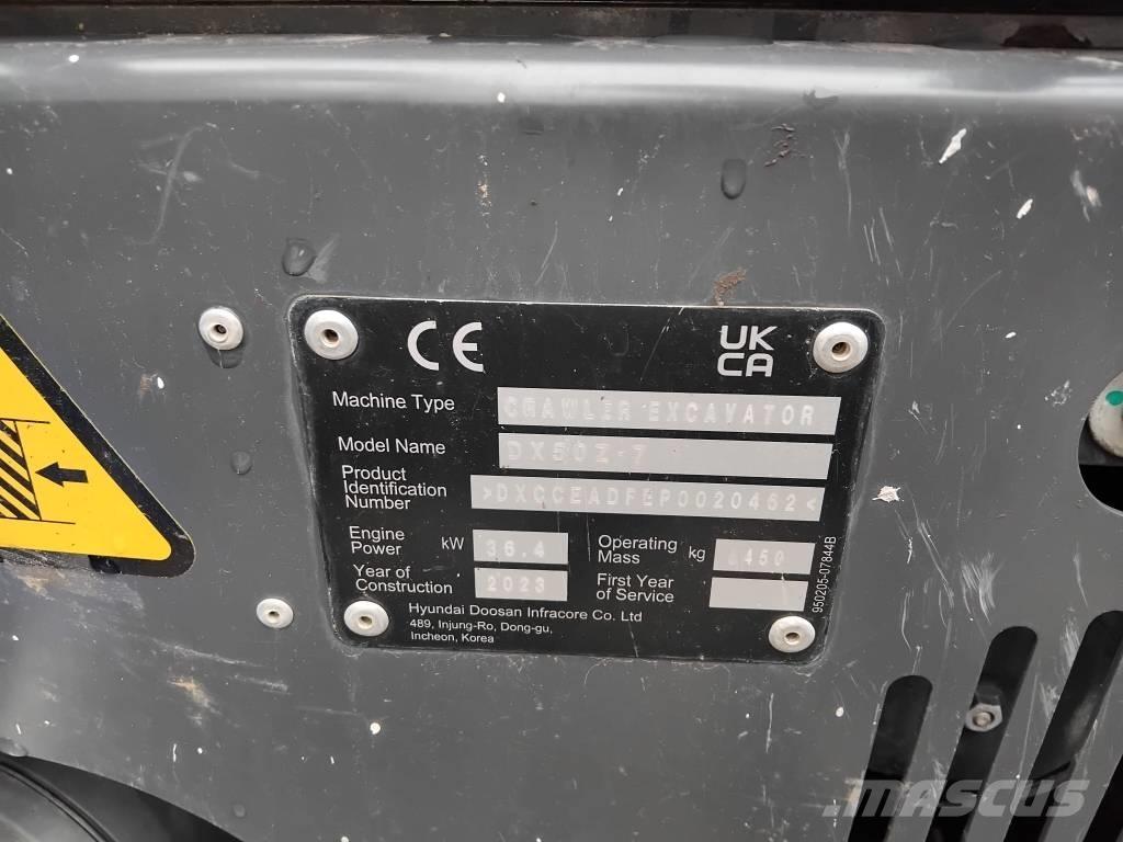 Develon DX 50 Z-7 حفارات صغيرة أقل من 7 طن (حفارات صغيرة)