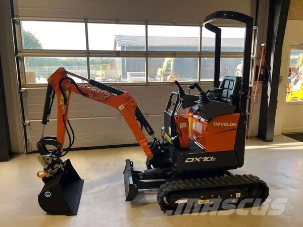Develon DX 10 Z حفارات صغيرة أقل من 7 طن (حفارات صغيرة)