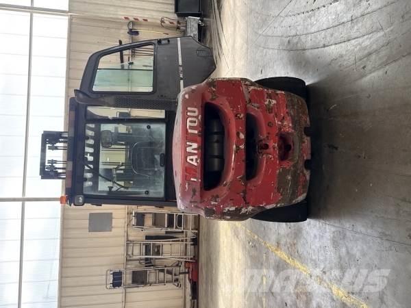 Manitou MI50 D شاحنات الطرق الوعرة