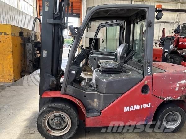 Manitou MI50 D شاحنات الطرق الوعرة