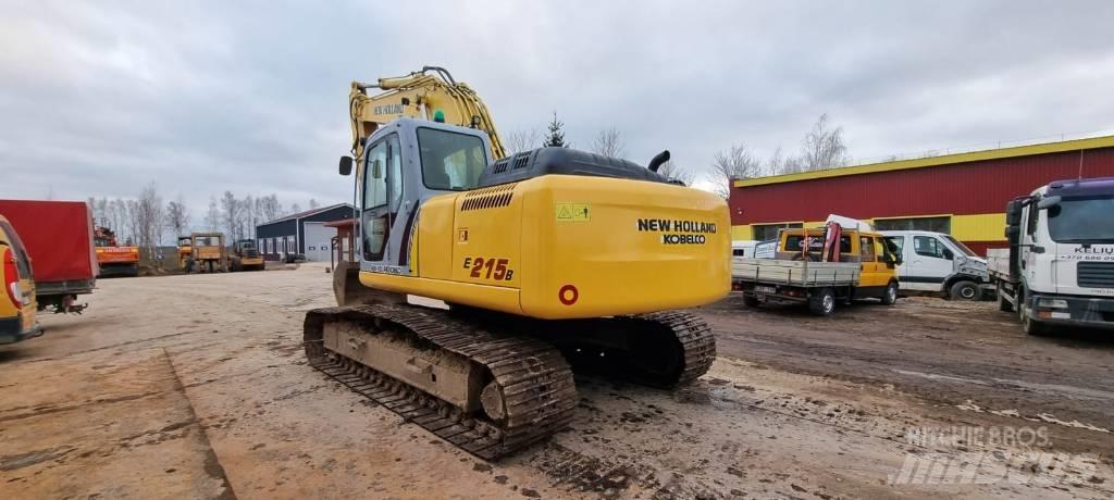 New Holland 215 B حفارات زحافة