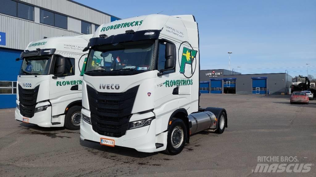 Iveco S-Way 460 LNG وحدات الجر