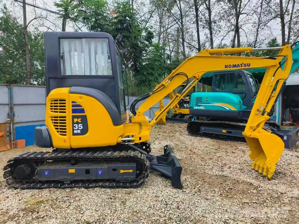 Komatsu PC 35 MR حفارات صغيرة أقل من 7 طن (حفارات صغيرة)