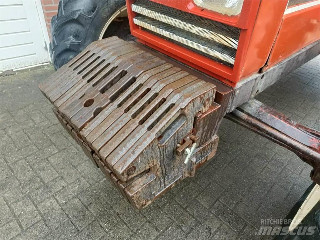 Fiat 880 DT/5 الجرارات
