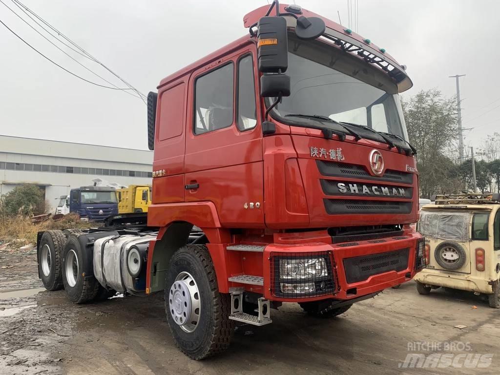 Shacman F3000 6X4 وحدات الجر