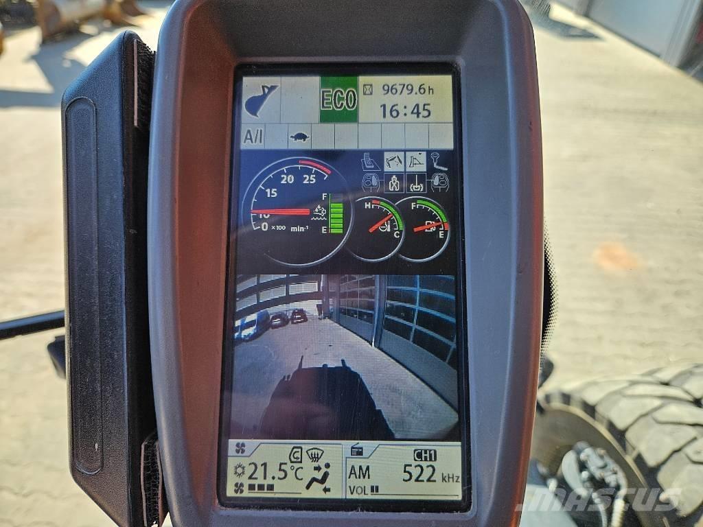 Hitachi ZX170W-6 حفارات بعجل