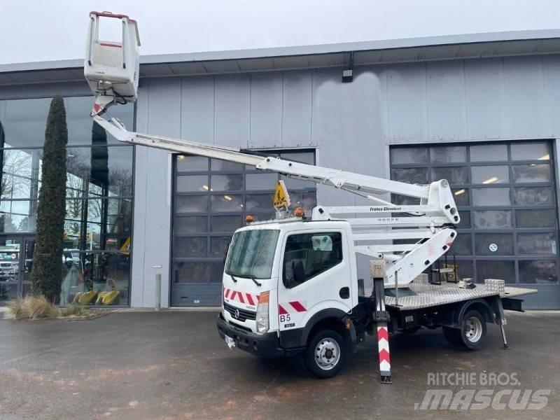 Nissan CABSTAR 35.11 المنصات الهوائية المثبتة على شاحنة