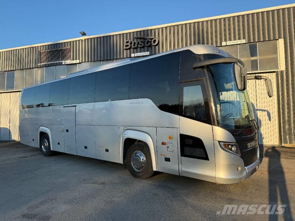 Scania Touring HD المركبة