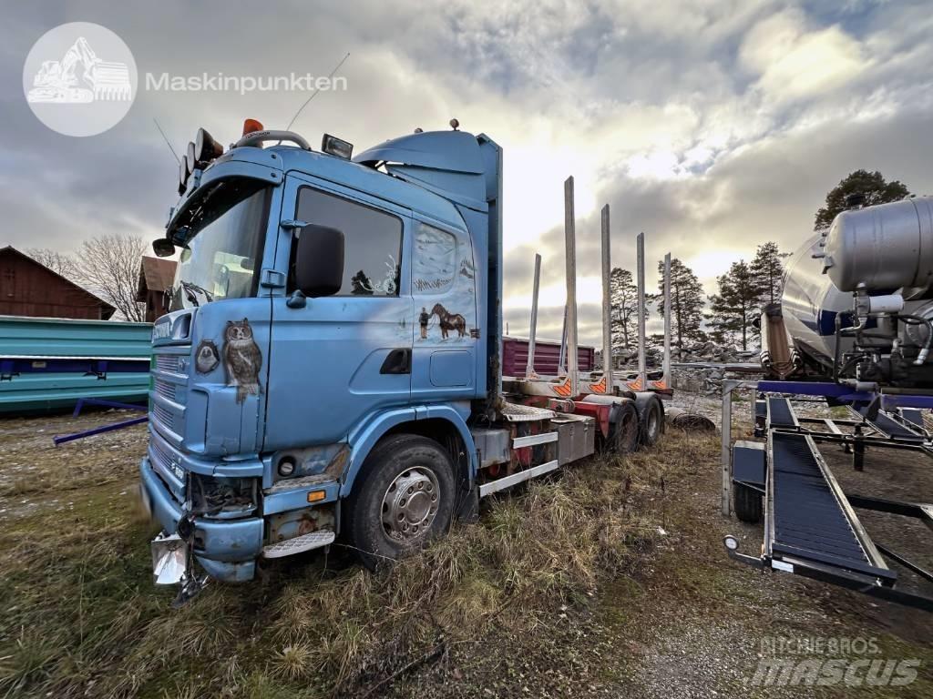 Scania R 164 GB شاحنات أشجار